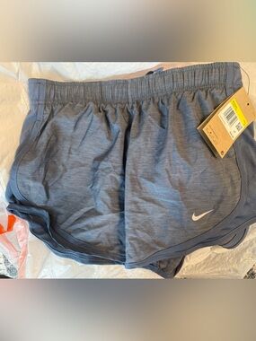 Women’s Nike Tempo Running Shorts